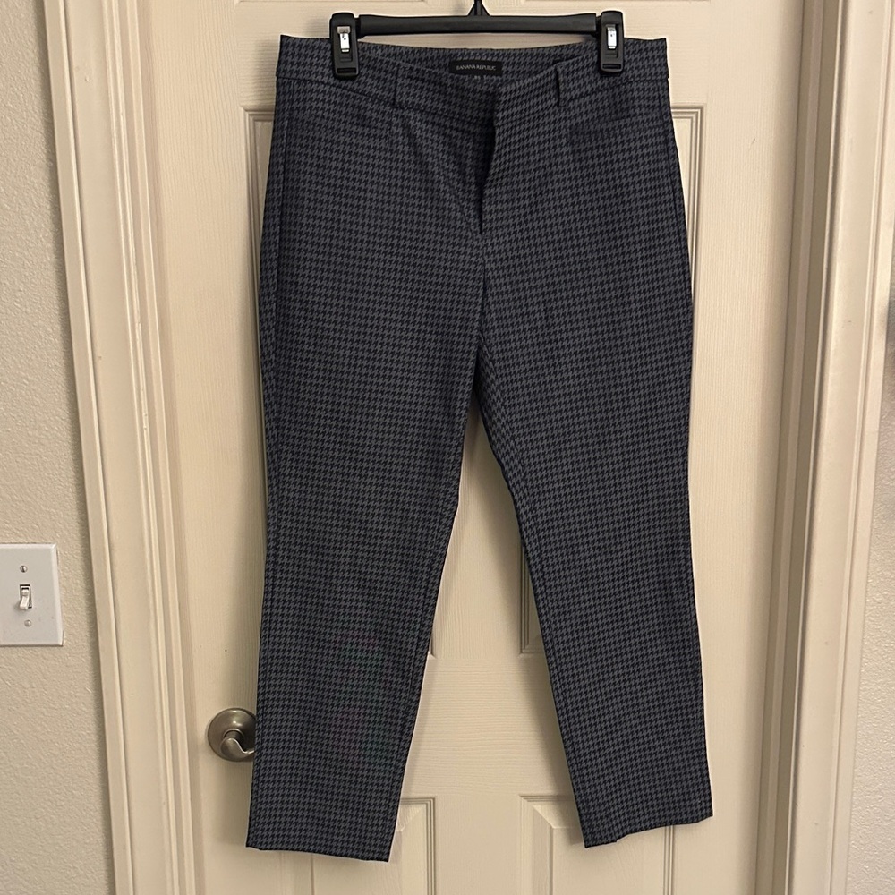 Banana Republic Sloan Blue and Gray patterned pants